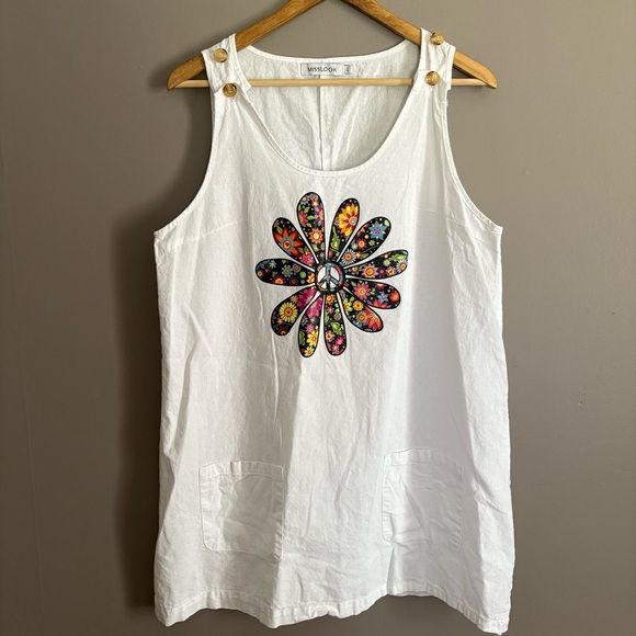 MISSLOOK Tops - Misslook Graphic Top Size Large